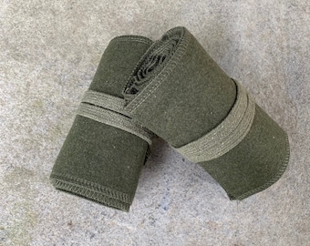 Medieval Leg Wraps - Dark Green Wool Puttees - Gift Ideas