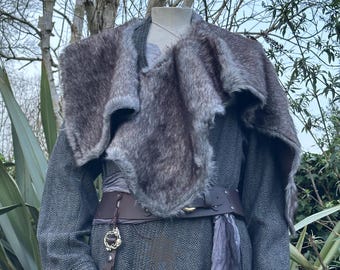 Barbarian Fur Mantle - Faux Fur, Grey, Shoulder Cape, Reversible, LARP, Warrior, Ranger, Wildling, Viking, Fantasy Cosplay, Ren Faire