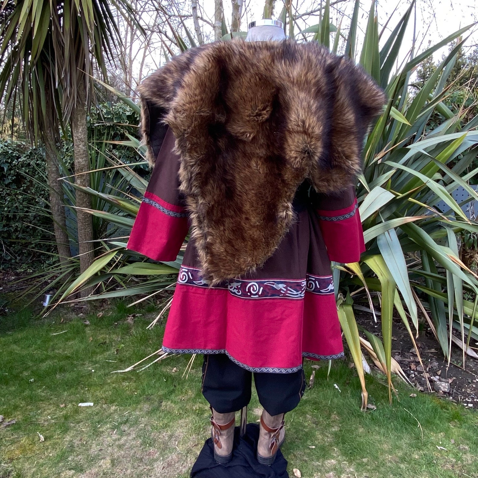 LARP Viking Costume / Tunic and Mantle Set / Brown and Red / Etsy