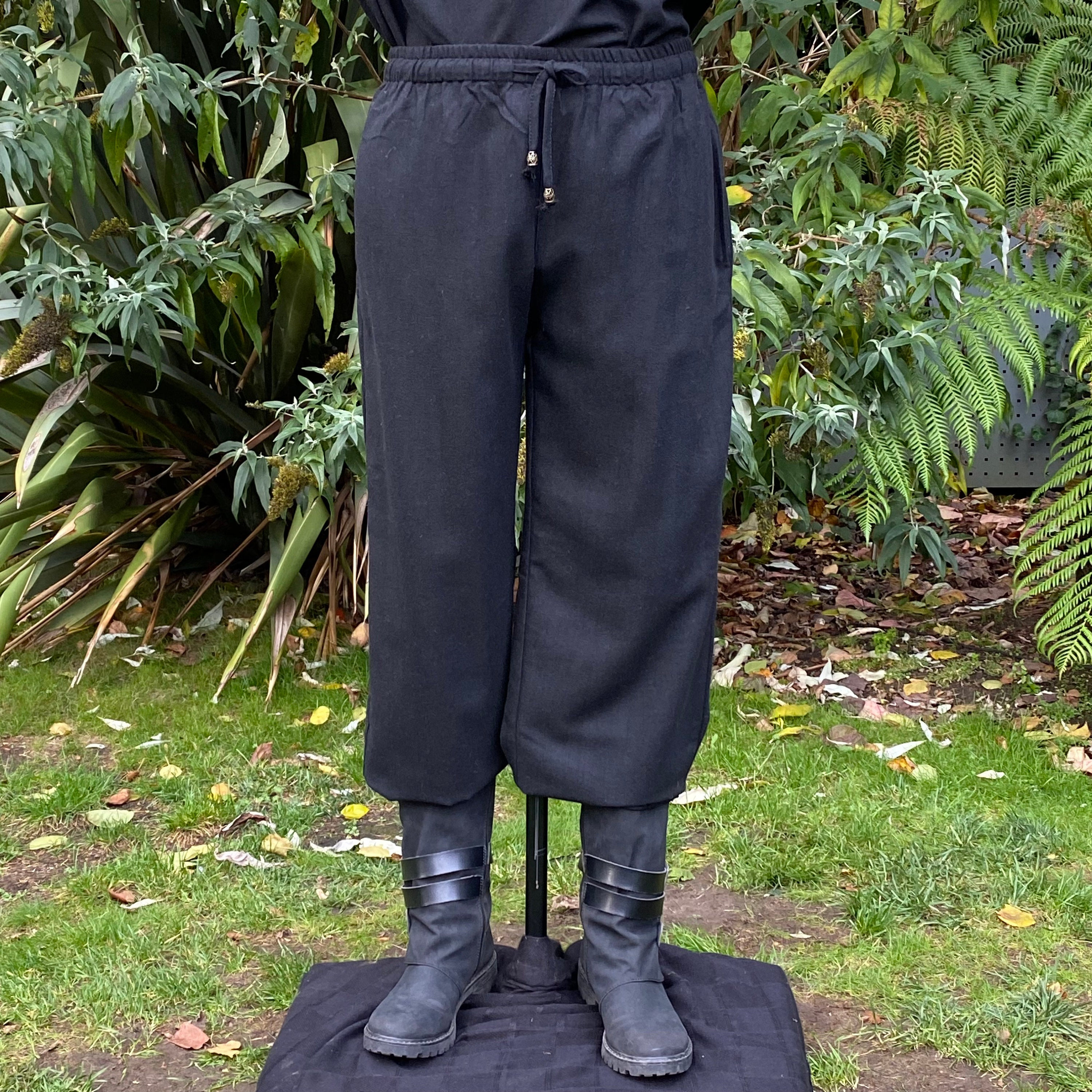 Medieval Straight Leg Trousers, Black Wool Pants, for LARP, Renaissance  Faire, Viking Cosplay, or History Events, Perfect for Slimmer Build -   Singapore