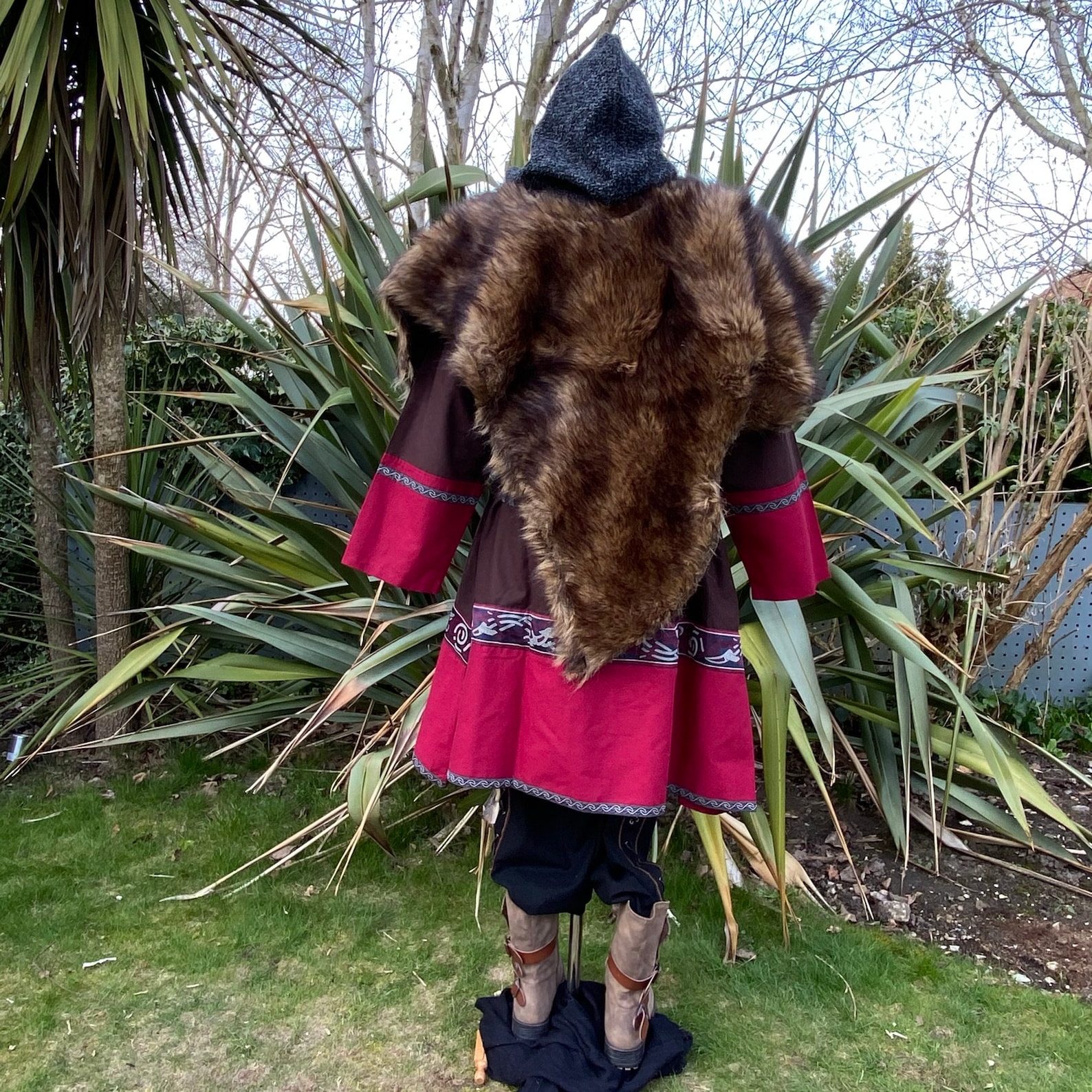 LARP Viking Costume / Tunic and Mantle Set / Brown and Red / Etsy