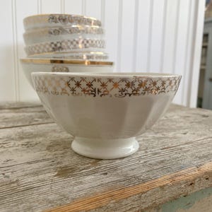 French Pedestal Cafe au Lait Bowl// Faceted French Bowl// Gold and White Porcelain Coffee Bowl// White and Gold