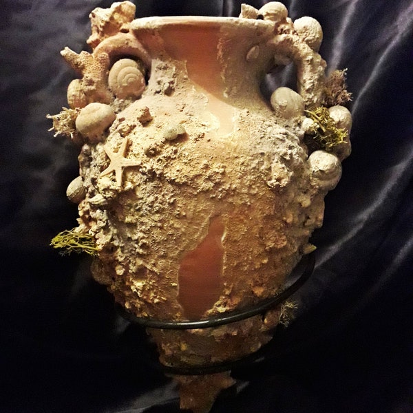 Artefact sous-marin en terre cuite, vase antique amphore vieillie en contrebas (RÉPLIQUE)