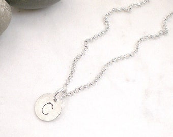 Simple necklace with initial disc - sterling silver chain - stamped letter - 925 Silver (f185)