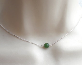 Green jade necklace 925 silver - choker - short fine chain, n961