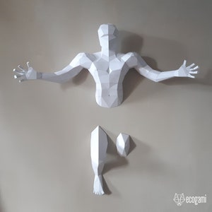 Hugging man papercraft sculpture, printable 3D puzzle, papercraft Pdf template to make your paper welcome statue