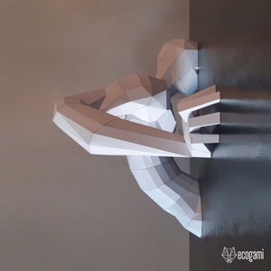 Man coming out of the wall papercraft trophy, printable 3D puzzle, papercraft Pdf template to make your human paper statue