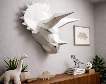 Triceratops dinosaur papercraft PDF, DIY animal head wall trophy, low poly 3D printable template