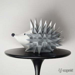 Scultura di riccio papercraft 3D, kit di artigianato per adulti, puzzle per creare il tuo riccio in miniatura