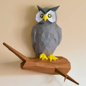 Owl papercraft sculpture, printable 3D puzzle, papercraft Pdf template to make your bird sculpture