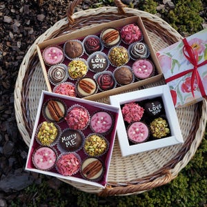 I LOVE YOU. Personalised Box of 15 mix artisan chocolates. Free shipping. Belgian Artisan truffles. Handmade chocolate image 5