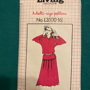 Vintage Sewing Pattern for a Skirt and Top