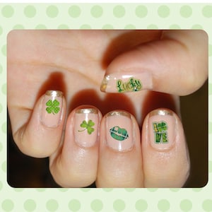 St. Patrick&#39;s Day/Shamrocks/Clover Waterslide Fingernail Decals