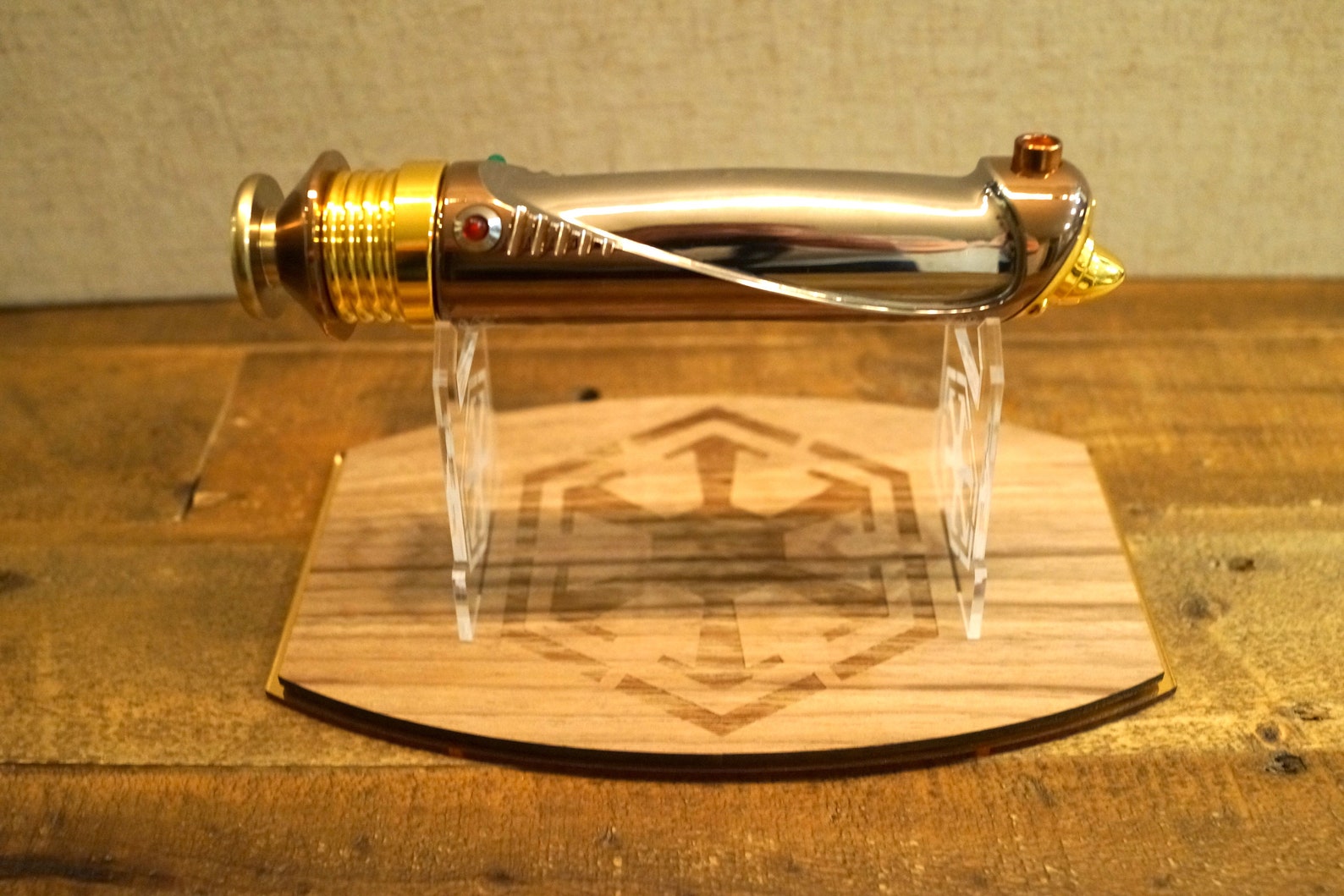 Sth Wood Custom Lightsaber Display Stand Etsy