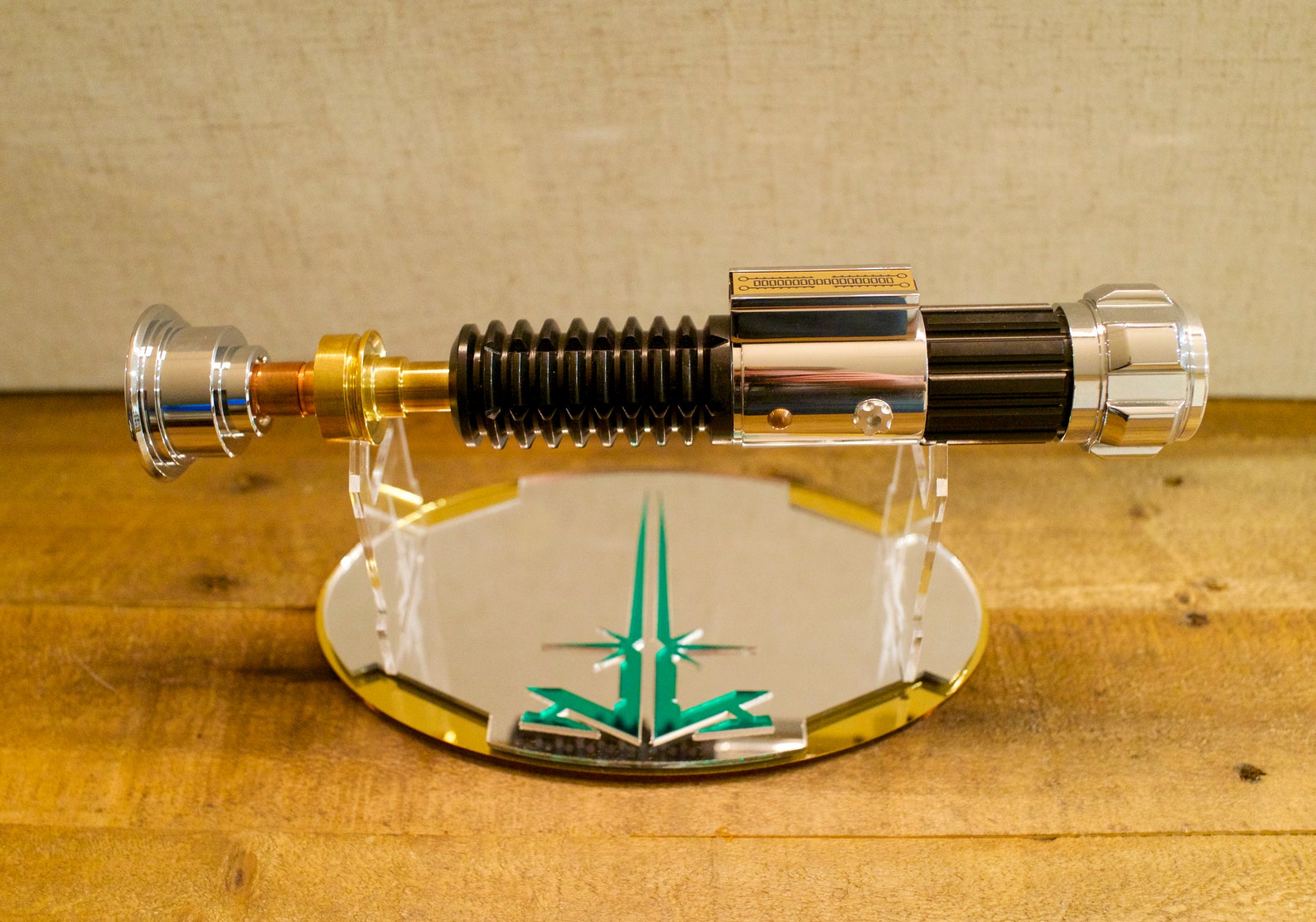 Savi's Custom Lightsaber Display Stand Etsy