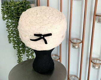 Vintage Off-White Mesh Pillbox Hat Floral Pearls Vintage Off-White Mesh Pillbox Hat Floral Pearls | eBay main image 4
