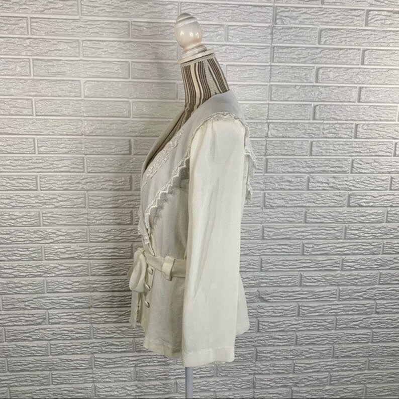 Vintage Studio I Cream /& White Wraparound Shirt