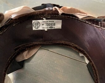Vintage Union Made Capulet Hat Velvet Brown Tan Vintage Union Made Capulet Hat Velvet Brown Tan - Etsy main image 4