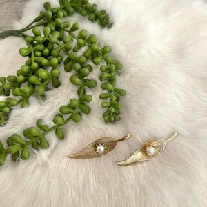 Vintage Leaf Shaped Brooch Lot of Two Faux Pearl Gold Tone