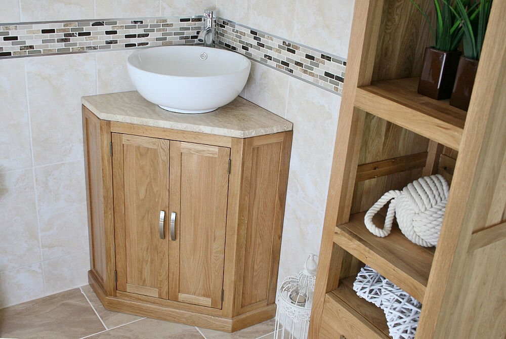 Oak Corner Bathroom Rispa