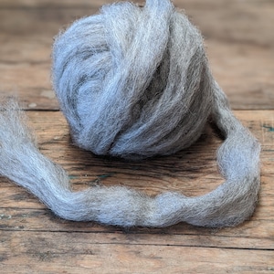 Light Grey Shetland Wool Roving