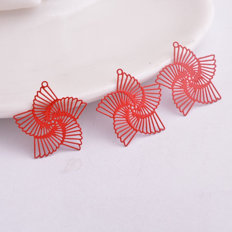 2 red spiral flower 22 mm metal prints