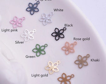 10 estampes fleurs - 9 x 7 mm - laiton - 10 coloris au choix