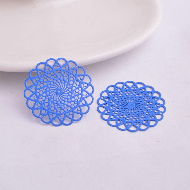 Green round filigree metal 30 mm 2 prints