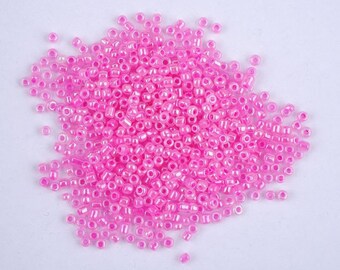 lot de 10 g de perles de rocailles 2 mm coloris rose