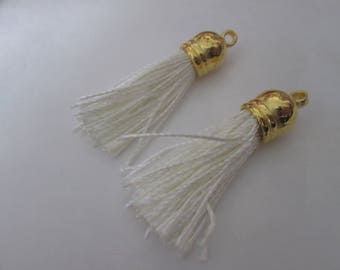 2 pom pom poms 45 mm, white-coloured silk fringed tassel