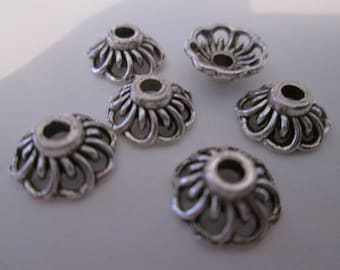 10 cups / silver flower caps 10 mm in diameter