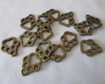 10 Paw print charms 13 x 11 mm bronze metal