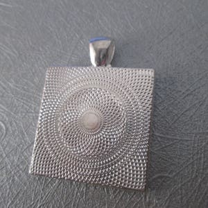 25 x 25 mm silver square cabochon pendant image 2