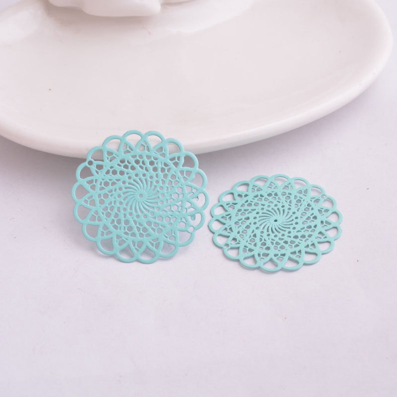 Green round filigree metal 30 mm 2 prints
