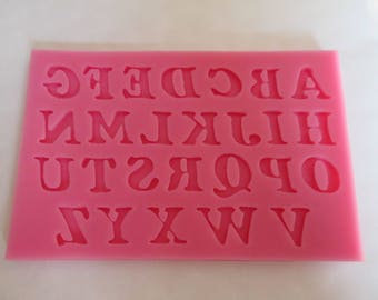 Moule silicone Lettres alphabet lettres d'imprimerie pour pâte à sucre ou d'amande