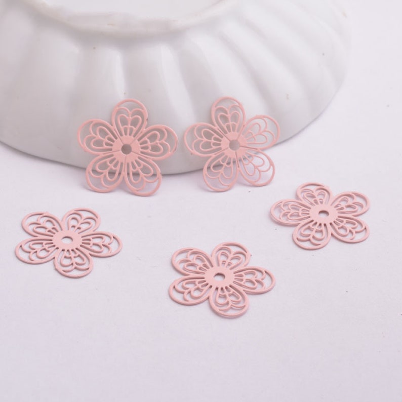 4 flower prints in painted metal 19 mm 7 colors Pink