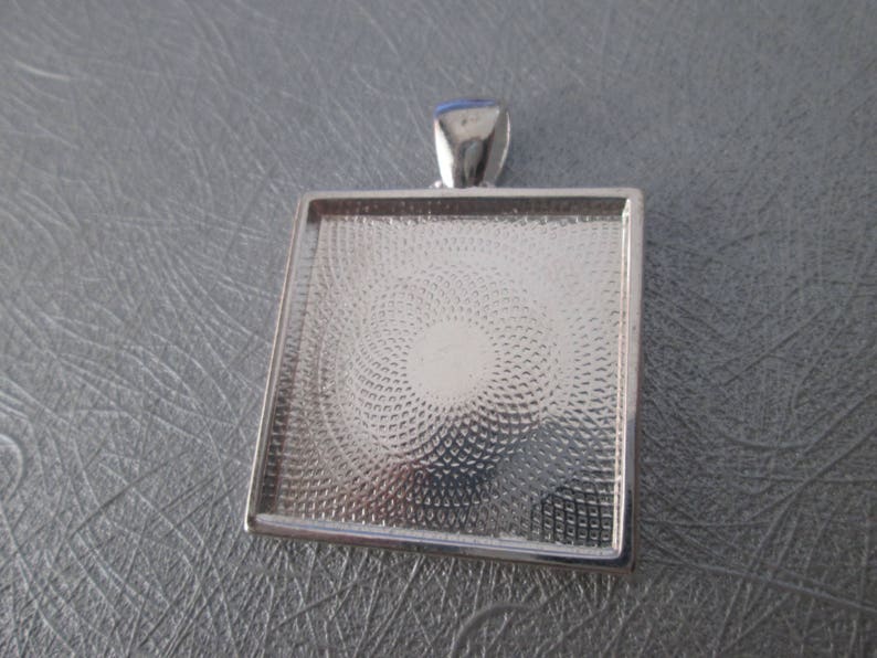 25 x 25 mm silver square cabochon pendant image 1