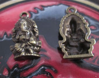 2  breloques / pendentif Ganesh en métal bronze 27 x 14 mm