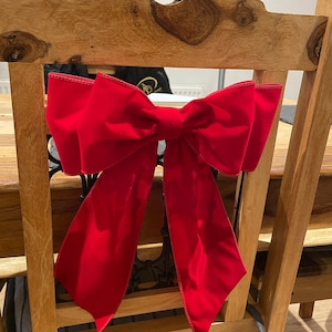 1 x Red Velvet Pre Tied Wired Edge Red Christmas Bow