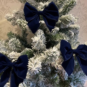 24 Lazos De Terciopelo Caqui Para Árbol De Navidad | Decoración Navideña | 12.7 X 17.8 Cm | Para Regalos Y Coronas