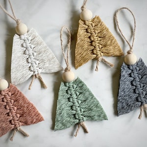 Christmas tree ornament  • Set of 5 Ornaments •  Holiday decorations • Boho Christmas • Macrame tree ornament