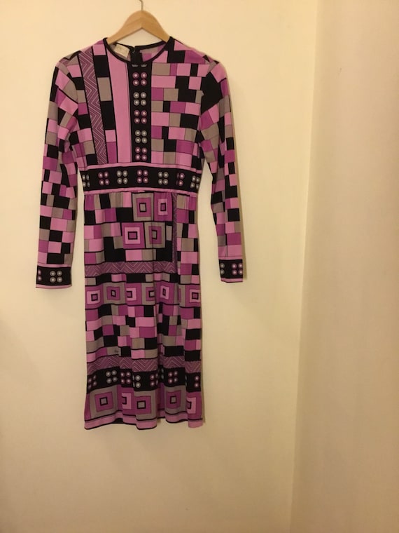 Paganne by Gene Berk 1970s geometric mod pink mag… - image 1