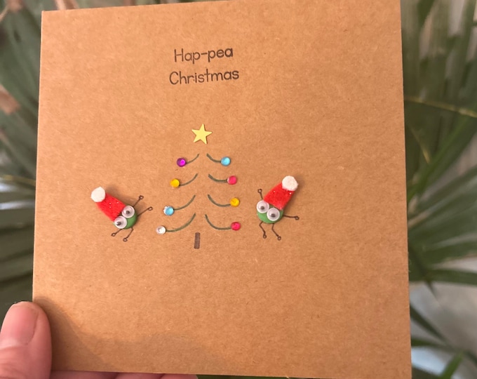 Handmade Hap-pea Christmas Button Card: Festive cracker  Peas