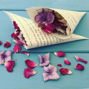 CHOOSE BOOK, Book Confetti Cones, Book Page Cones, Petal Cones, Paper Cones, Wedding Cones, Flower Cones, Favour Cones, Confetti Holders