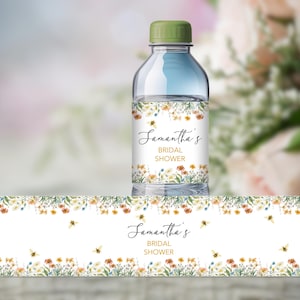 Bride to Bee waterflesetiket, aangepaste bruiloftsbedankjes, drankjesticker, oranje bloemen landthema bruids douche canva downloaden BA0614