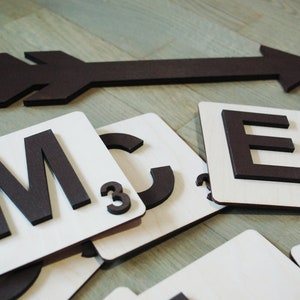 Arte de pared con fichas de Scrabble en 3D, letras grandes de madera para pared, fichas de Scrabble con el nombre de la familia de 3,5 x 3,5