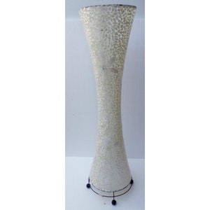 Floor lamp in resin and white mother-of-pearl shell applied flower cm 100h