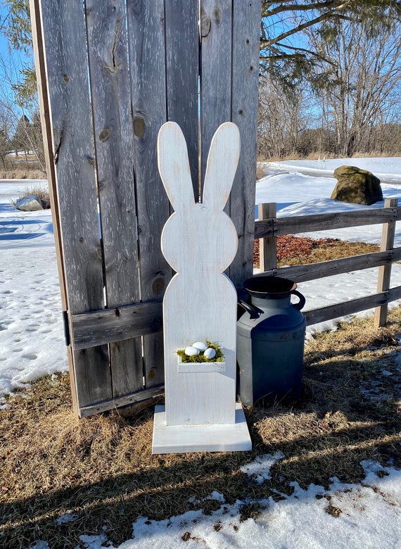 Large clearance wooden rabbit
