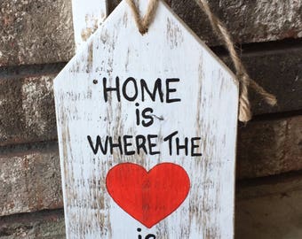 Home is Where The Heart is Wooden Sign/Wooden House Sign/Pallet Wood Sign/Rustic Wooden Sign/home decor/modern farmhouse decor/FREE SHIPPING