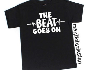 Koszulka Heart Warrior z informacją o chorobie wieńcowej | The Beat Goes On